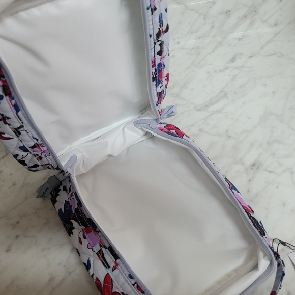 Vera Bradley Lunch Bunch Bag in Vineyard Floral - Picture 3 of 3